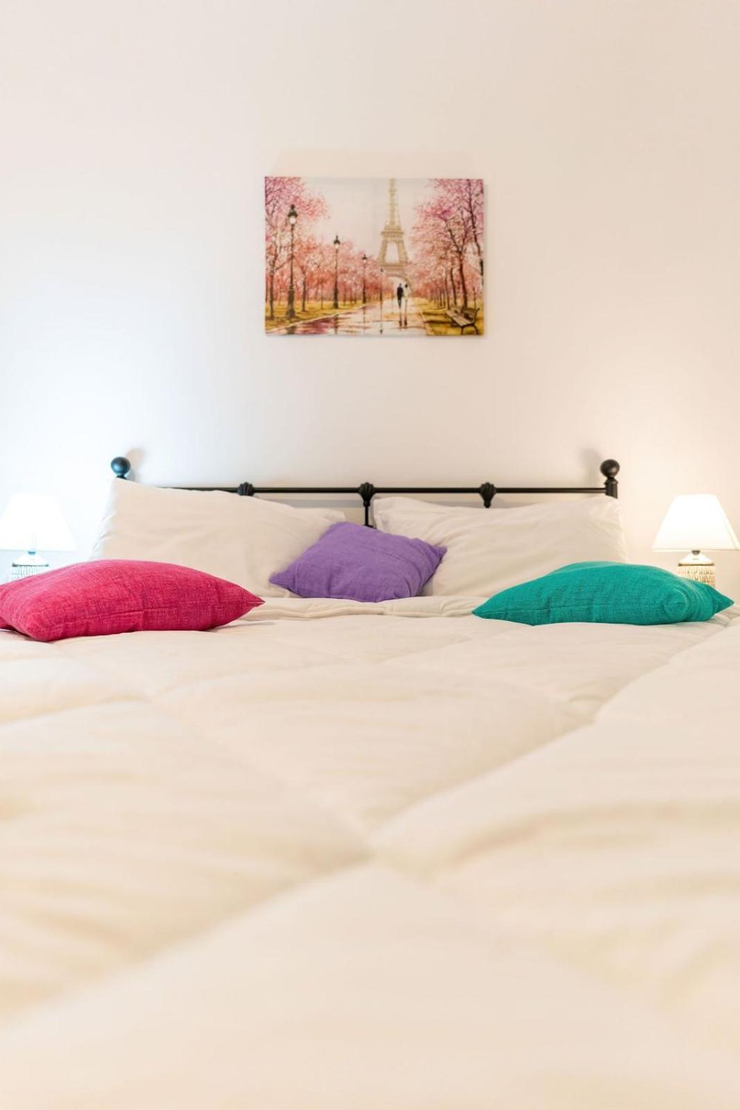 Maria'S Apartment Δίπλα Στο Νοσοκομείο Παίδων Και Στο Λαϊκό Athen Exterior foto